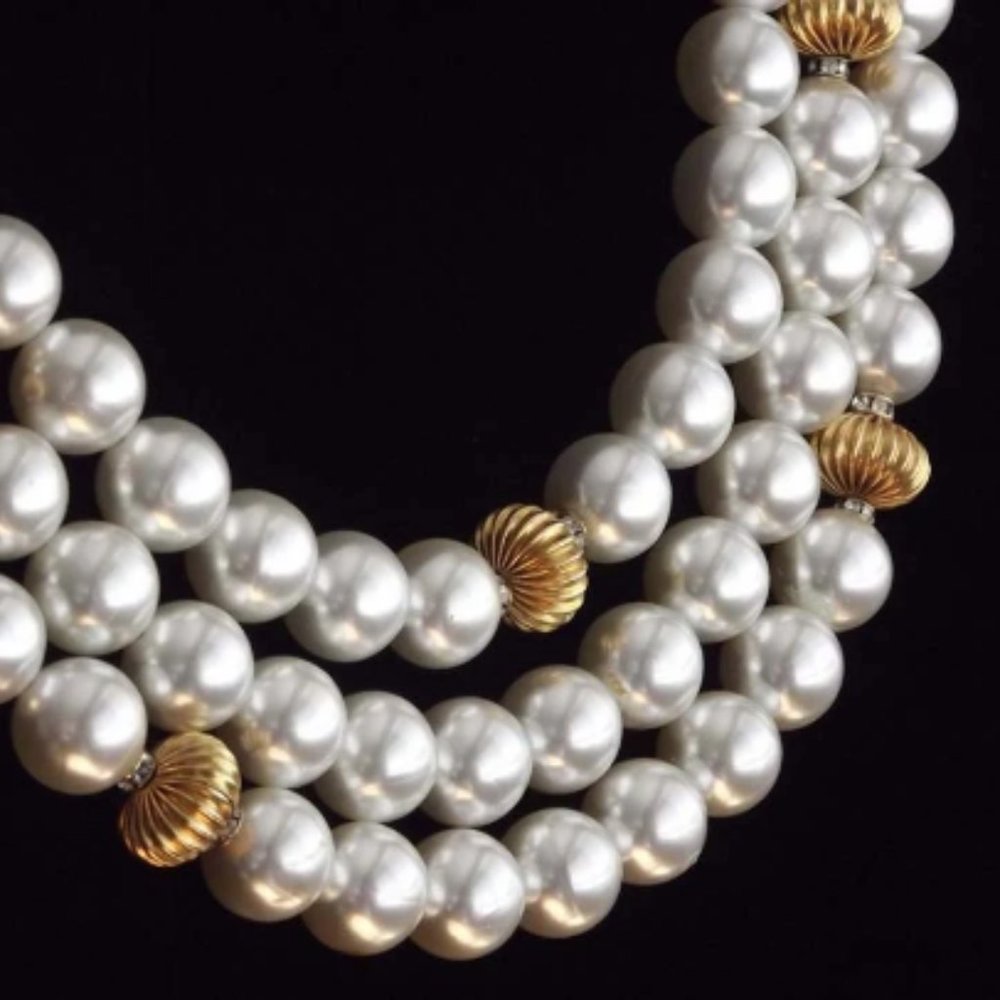 Vintage 80's large faux pearl, 3 strand necklace